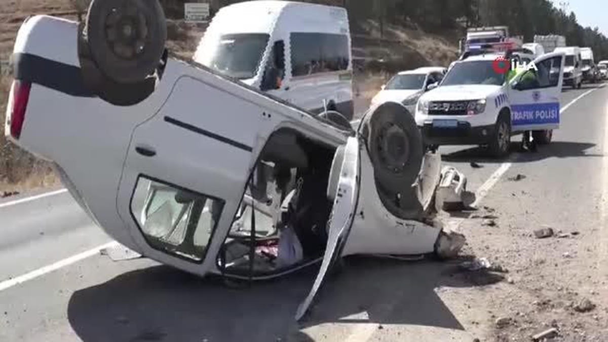 Ağrı’nın Patnos İlçesinde Hafif Ticari Araç Takla Attı: 3’ü Çocuk 6 Kişi Yaralandı