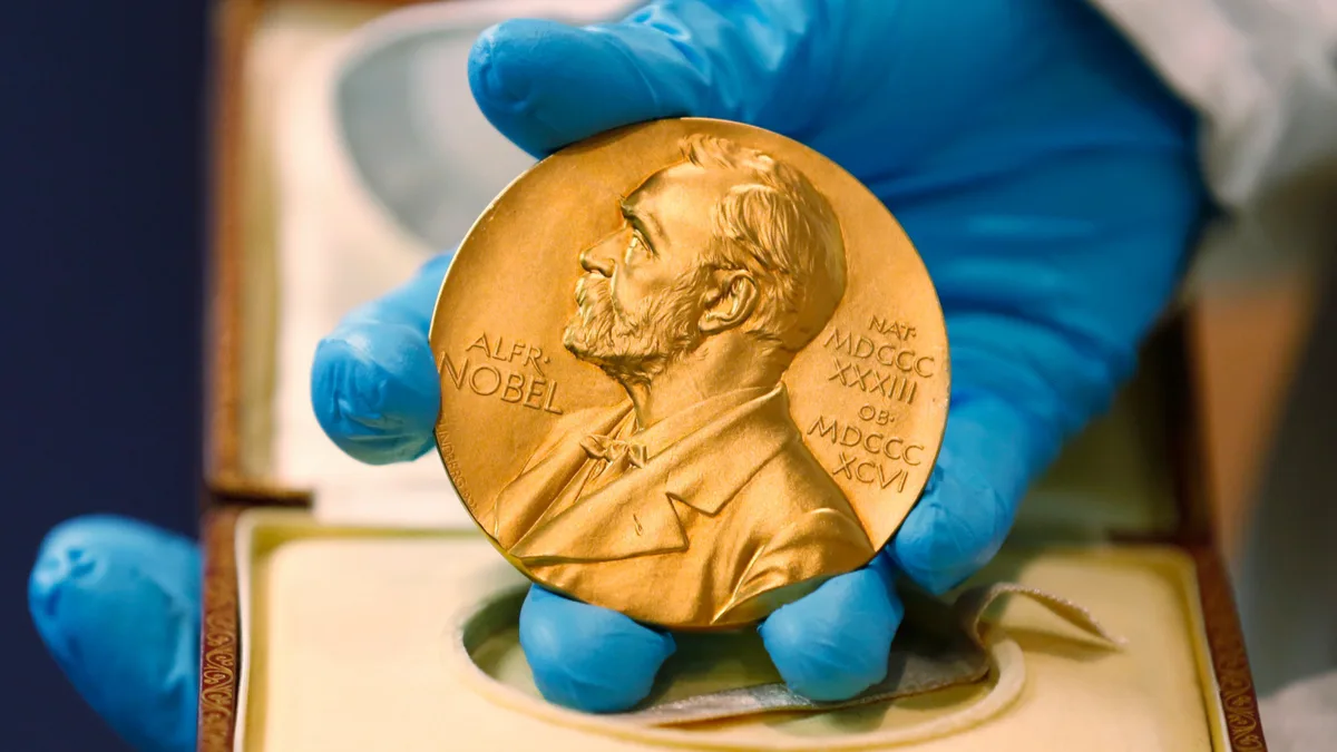 2026 Nobel Tıp Ödülü üç bilim insanına verildi