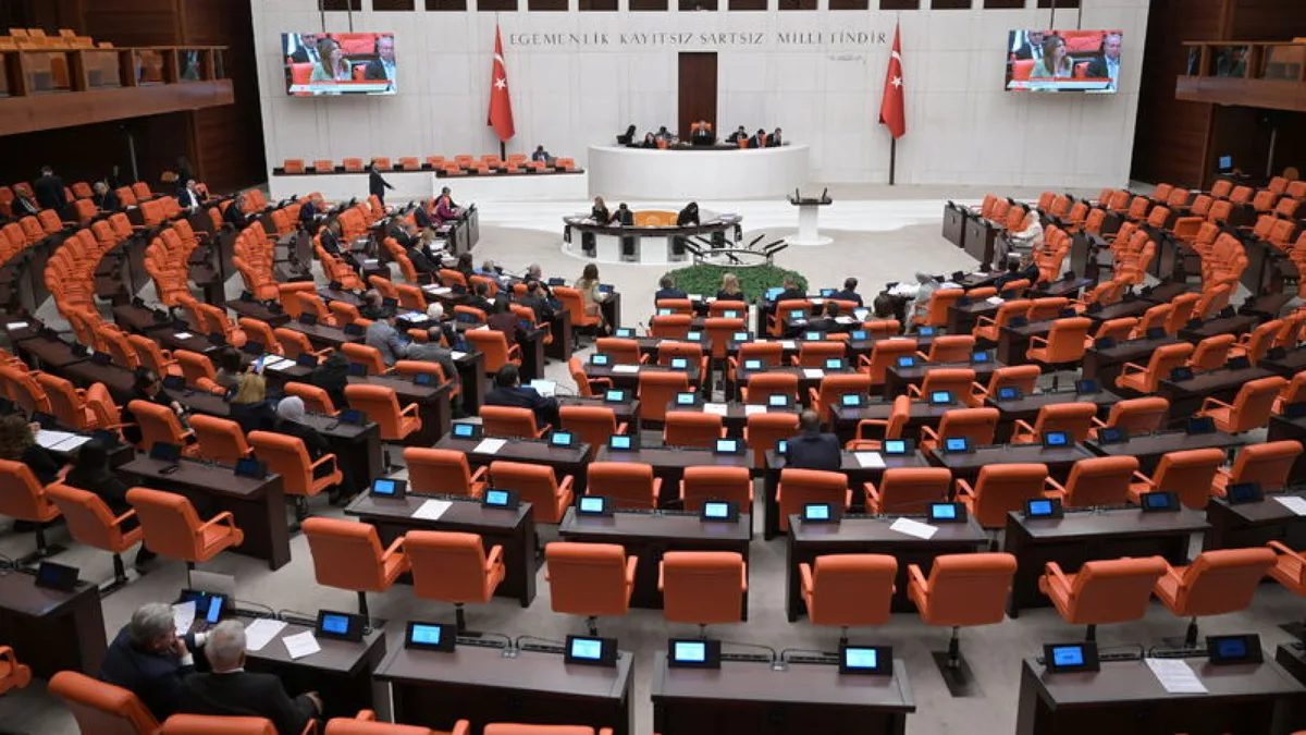 AK Parti'den fon soruşturması için TBMM komisyonu açıklaması