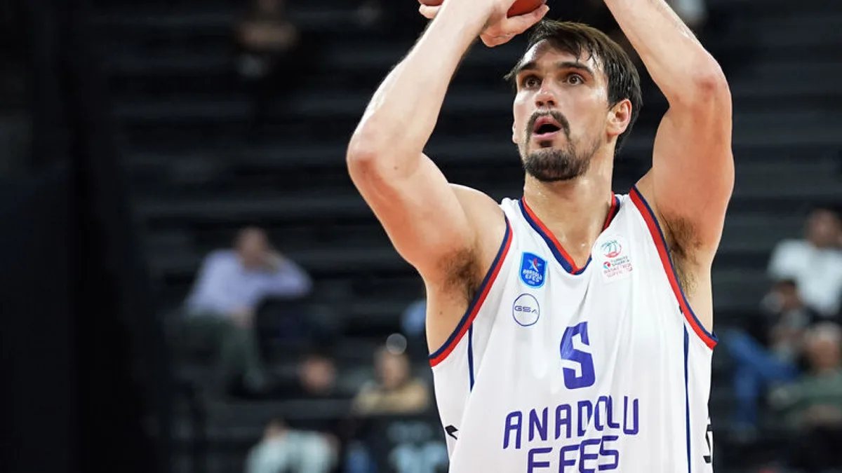 Anadolu Efes, deplasmanda Zalgiris Kaunas'la oynayacak
