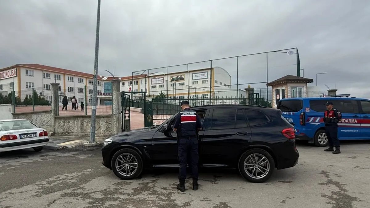 Ankara'da okul çevrelerinde jandarma denetimi