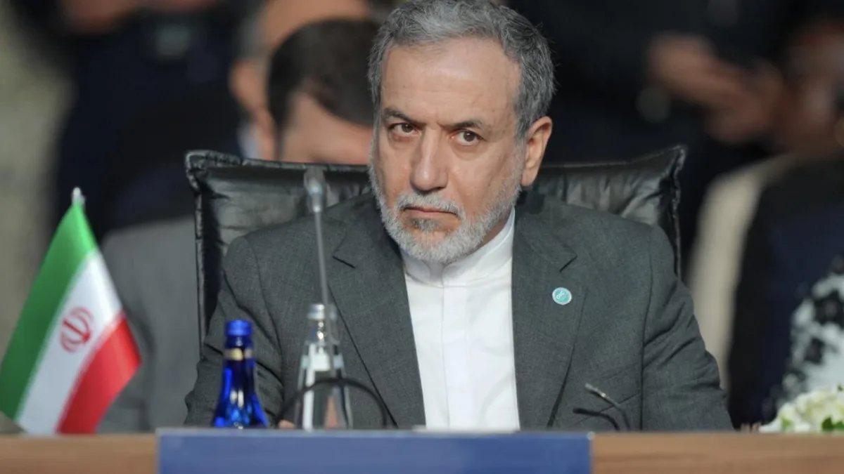 Arakçi: Savaşa da diplomasiye de hazırız