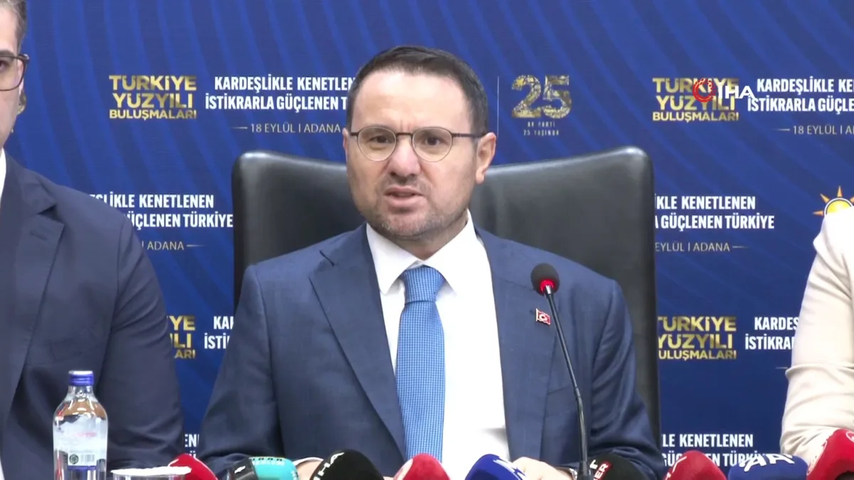 Adalet Bakanı Akın Gürlek Adana ziyaretinde açıklama yaparken