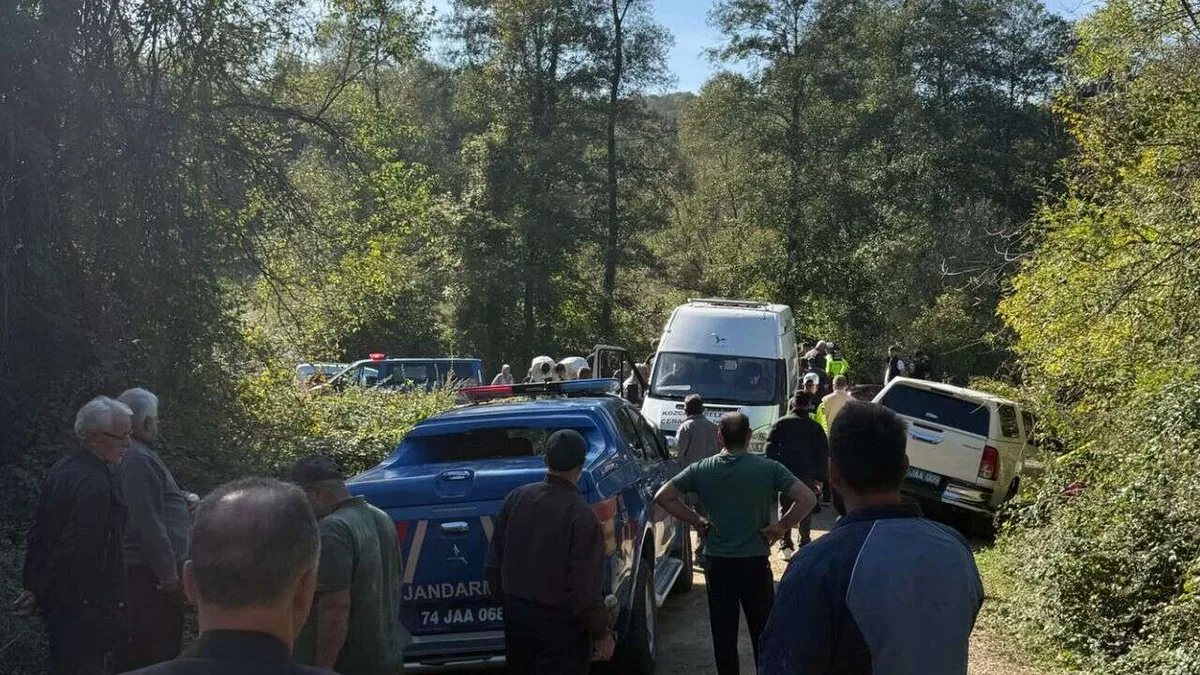 Bartın'da dere yatağında motosikletli bulundu
