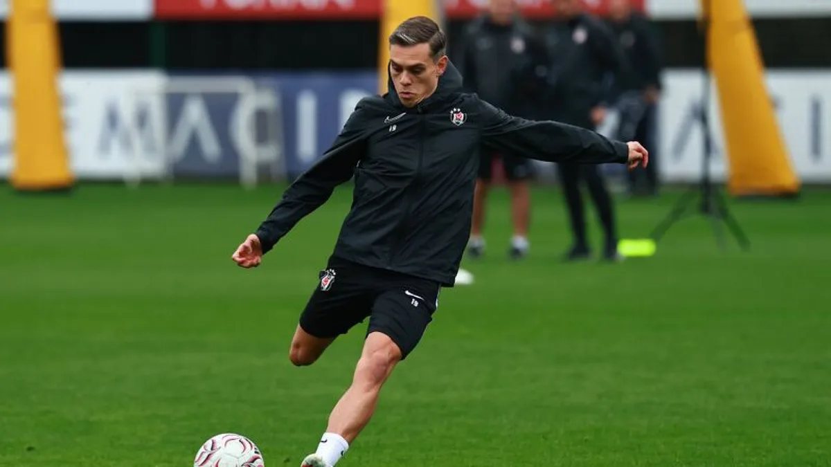 Beşiktaş, Kasımpaşa maçı için sahaya indi