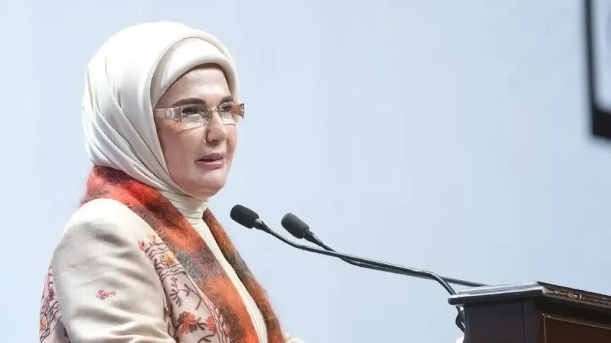 Emine Erdoğan'dan Dünya Kız Çocukları Günü mesajı
