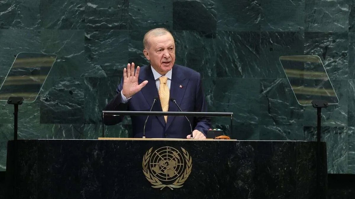 Erdoğan'dan Hürmüz Boğazı ve Suriye açıklaması