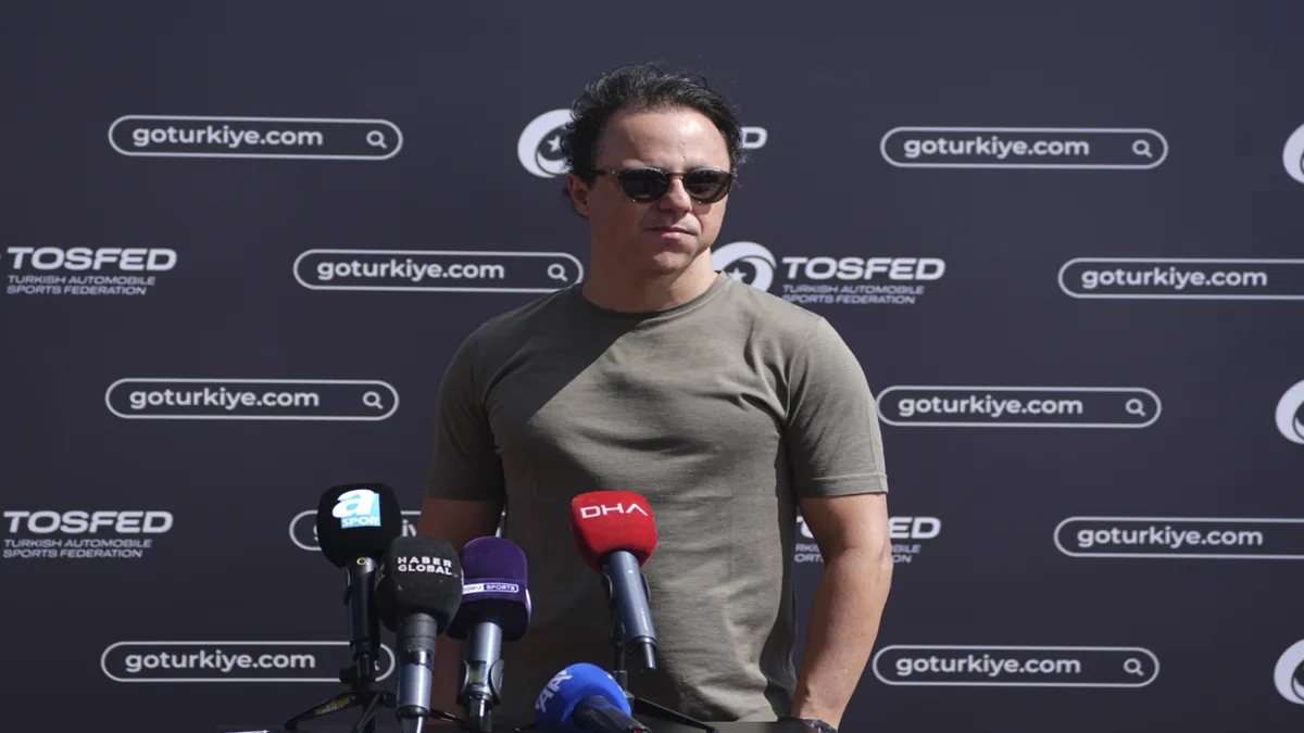 Felipe Massa İstanbul Park'ta deneme sürüşü yaptı