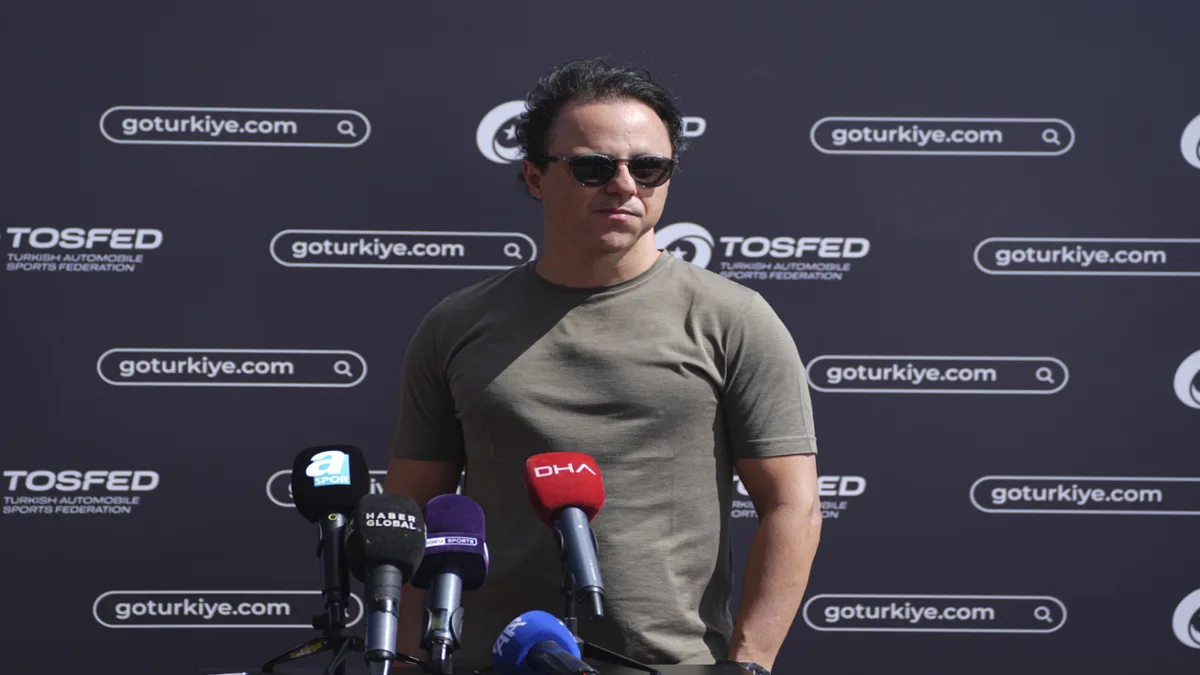 Felipe Massa İstanbul Park'ta deneme sürüşü yaptı