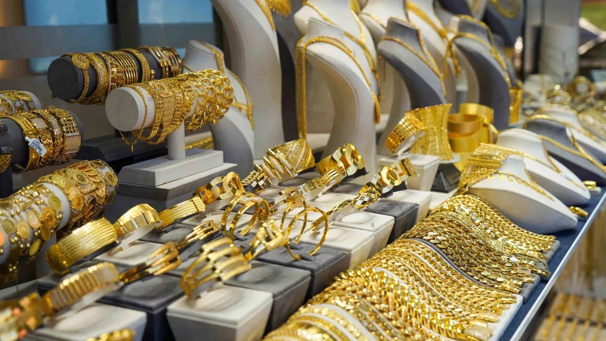 Gram altın güne düşüşle başladı, 6.543 lira oldu