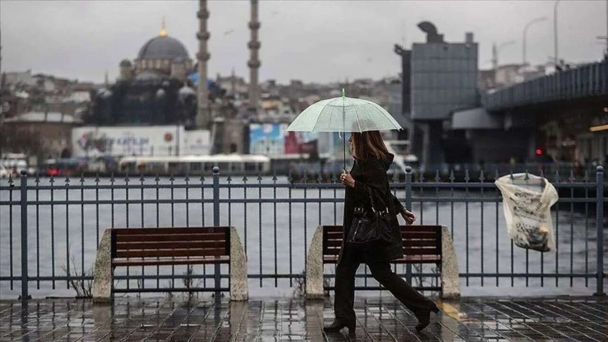 Bulutlu ve yağışlı hava durumu görüntüsü