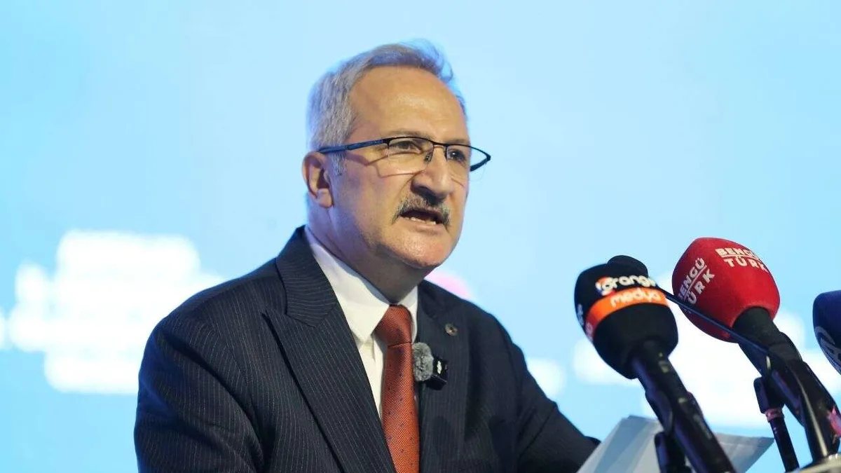 MHP'li Yurdakul: Kadın devletin asli unsurudur