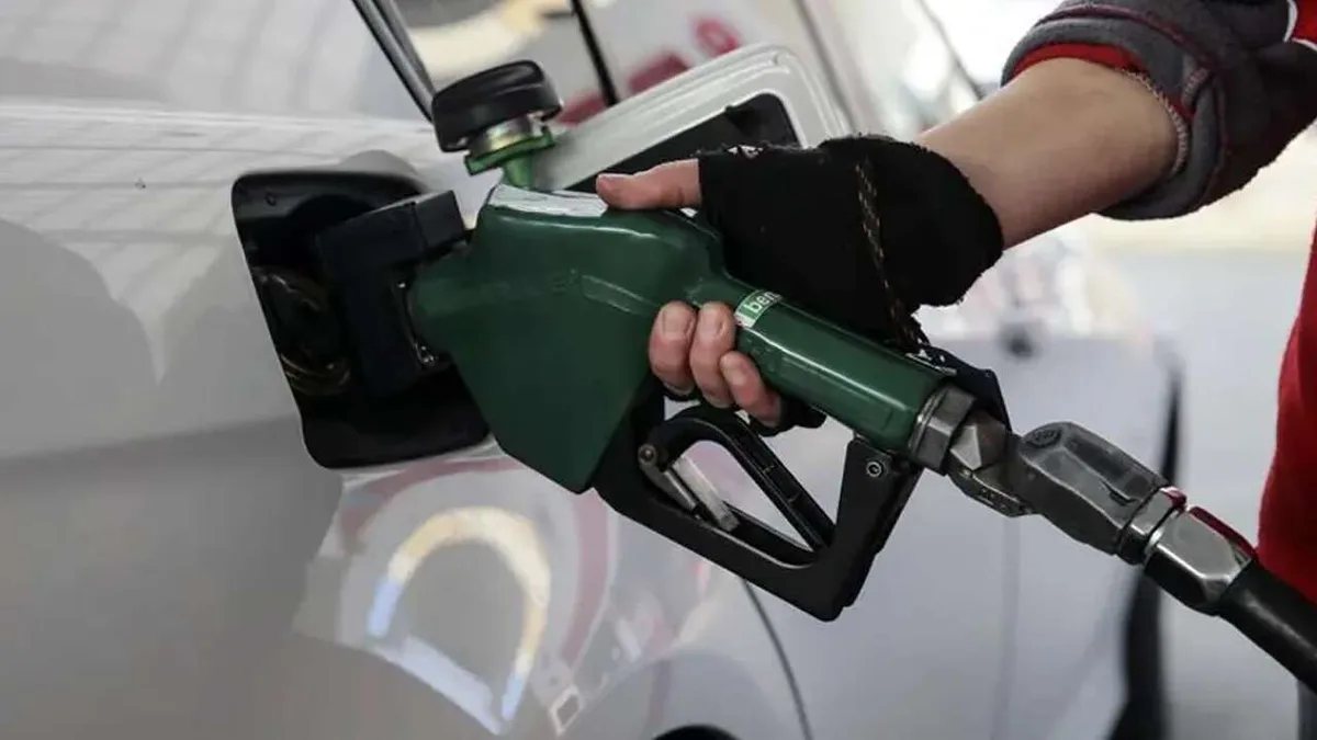 Motorine litre başına 4,95 lira indirim bekleniyor