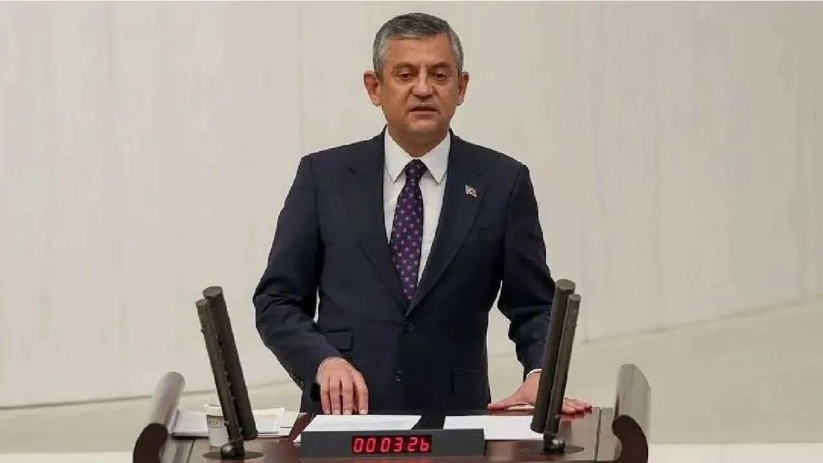 Özel'den Halk TV ve 14 il için sokak çağrısı