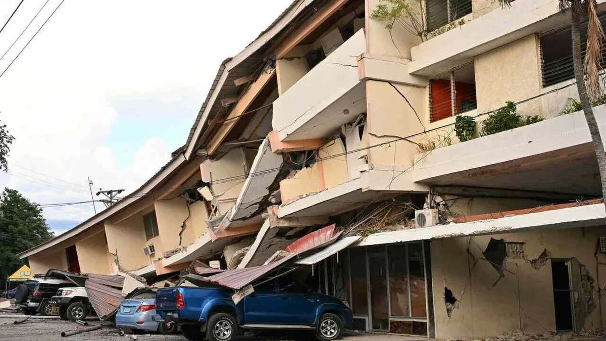 Panama'da 7,7'lik Deprem Sonrası 746 Artçı Sarsıntı