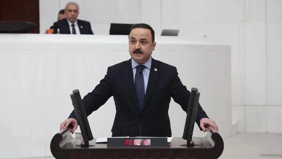 Şanlıtürk kivi üreticilerinin sorunlarını Meclis'e taşıdı