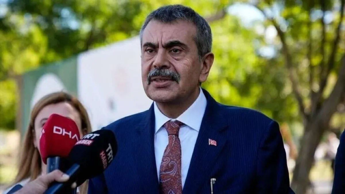 Tekin: 1416 bursiyerleri Türkiye'nin elçisi olacak