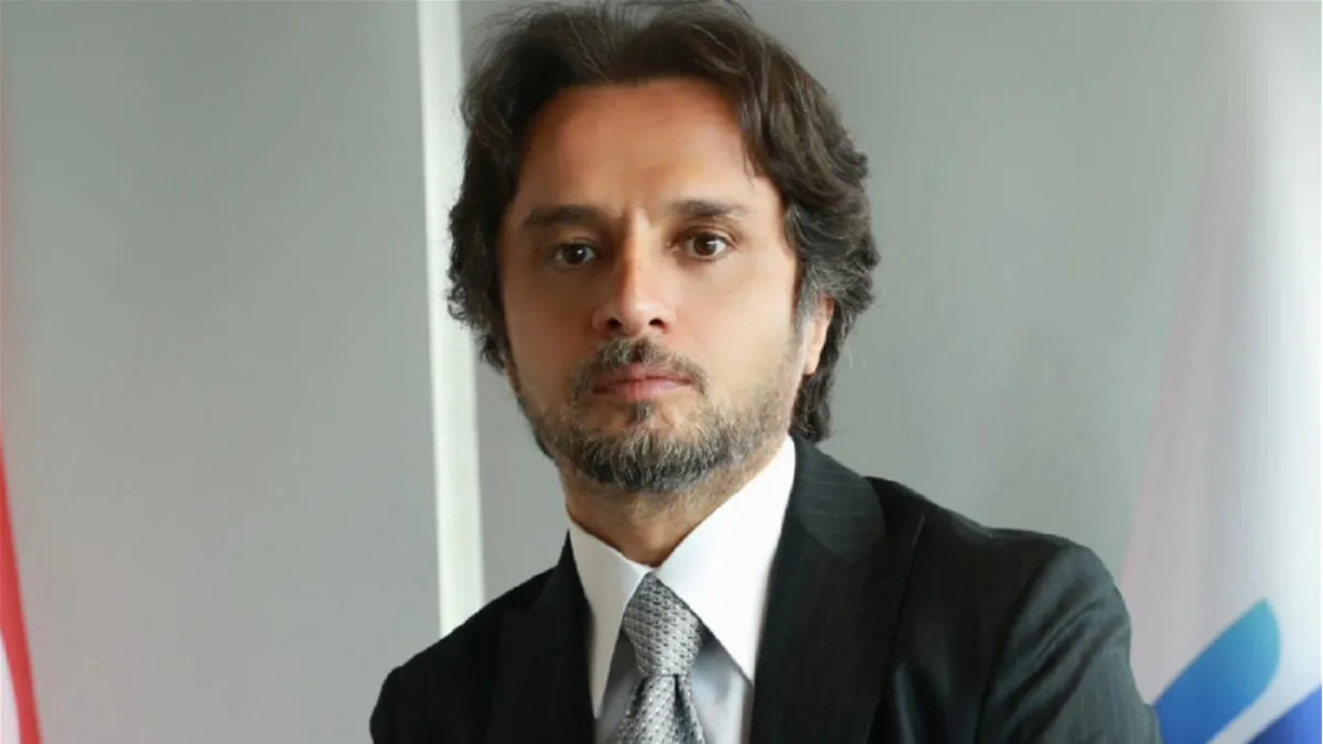 Unico Sigorta logosu ve finansal belgeler