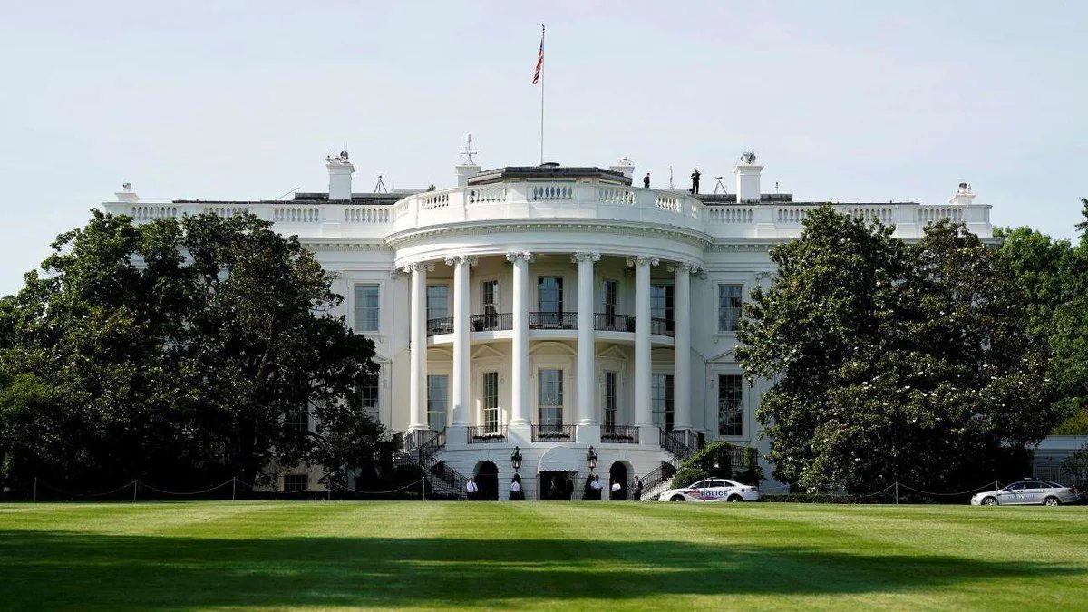 Yargıçtan CNN, MS Now ve Politico'ya erişim kararı