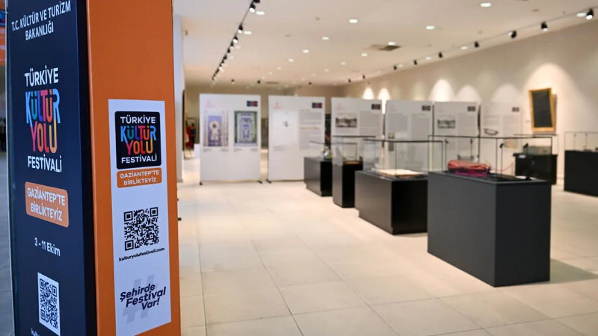 Zeugma Mozaik Müzesi'nde 4 sergi açıldı